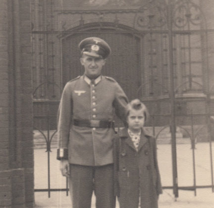 Virtuelle Ausstellung „Der Großvater aus der Wehrmacht. Erfahrungen, im Gedächtnis festgeschrieben“