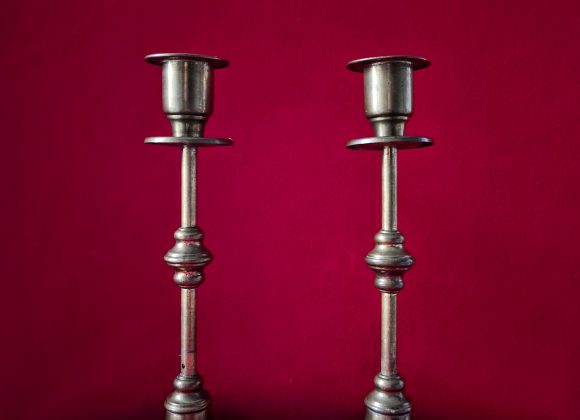 Zapomniane Sąsiadki - (her)storie zapisane na macewach